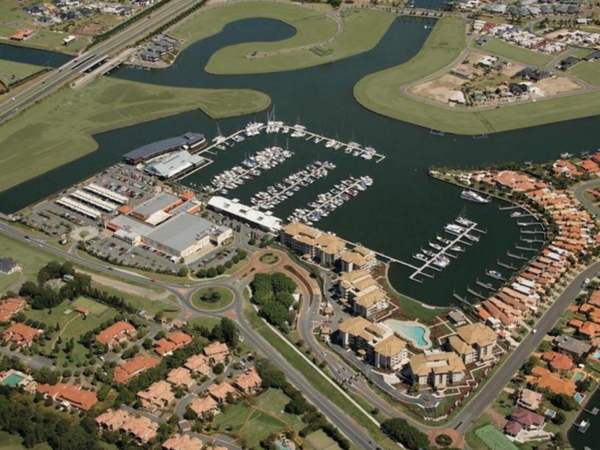 Azzura Greens Resort Gold Coast Exteriér fotografie